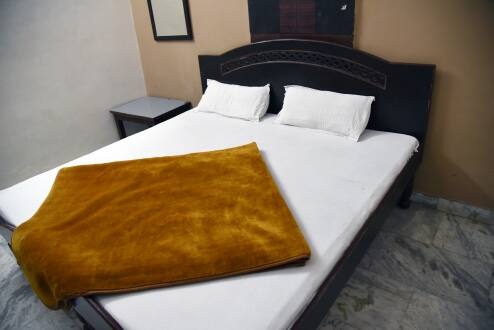 Guru Kripa Guest House, Amritsar 3
